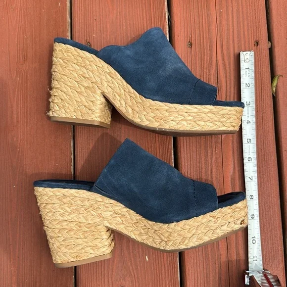 Splendid - Suede Wedge Sandals - Picture 12 of 12